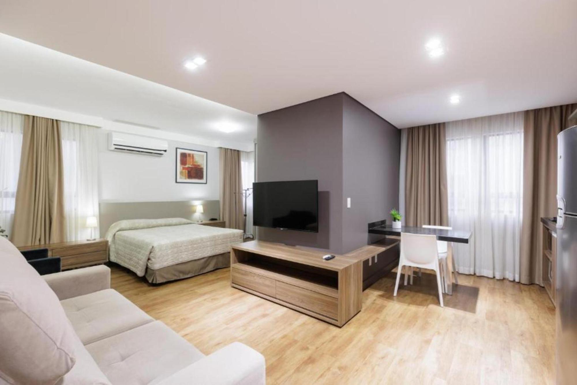 Le Village Flats E Hotel Joinville Εξωτερικό φωτογραφία